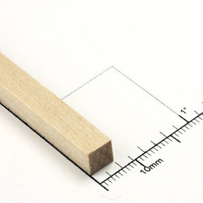 Basswood Strips 610mm x 6.4mm x 6.4mm Bud Nosen Timber 1/4" x 1/4" x 24"