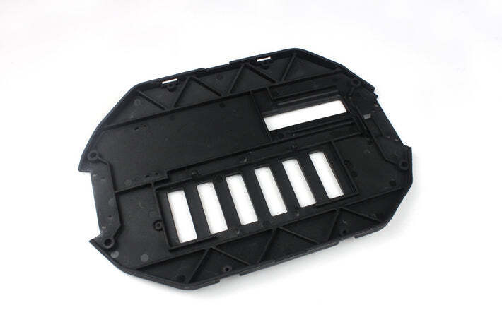 LRP Middle Chassis Plate - S10 Blast SC